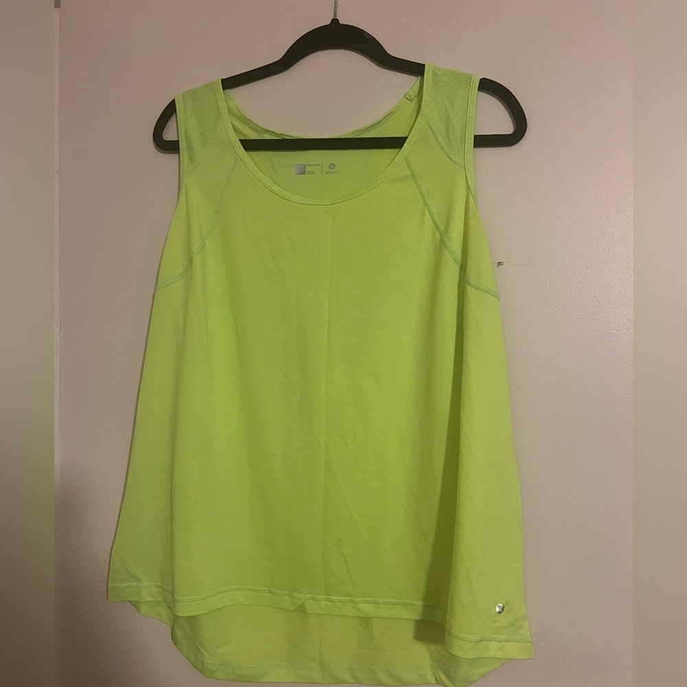 Xersion Green Sleeveless Boxy Workout Tank Top Never Worn